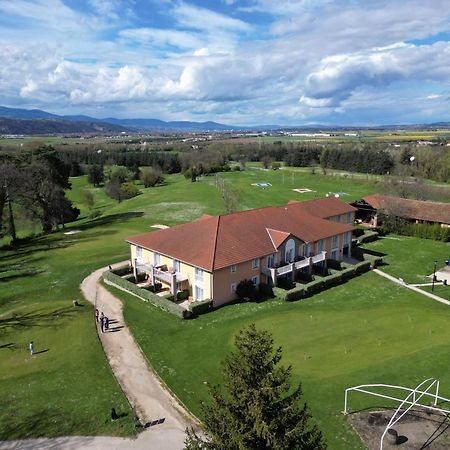 Best Western Golf D'Albon Екстериор снимка