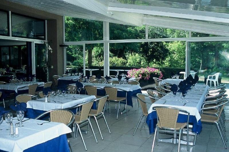 Best Western Golf D'Albon Екстериор снимка